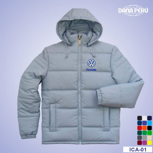 Dana Perú fabricante de casacas impermeables para empresas e instituciones, personalización con logo bordado. Hacemos envíos a provincias.